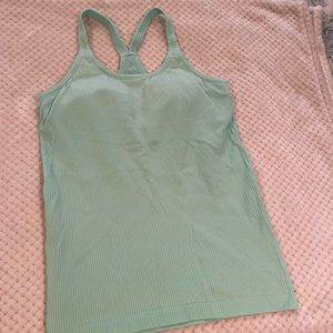 Lululemon Ebb to the street tank